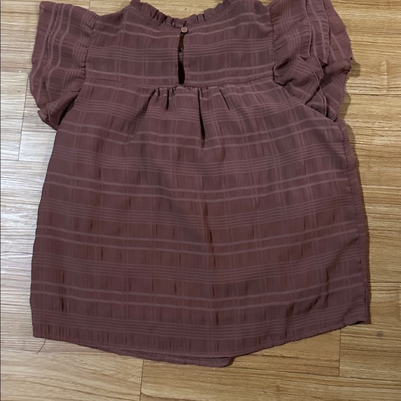 Women's Ruffled Brown Top - Picture 2 of 4